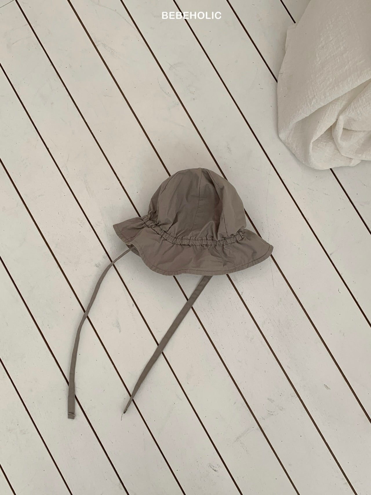 Summer bucket hat