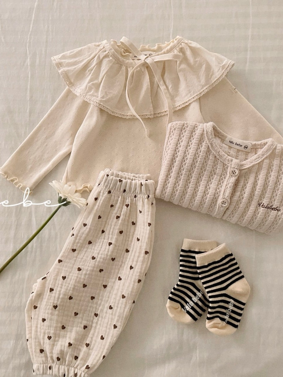 Spring pattern pants