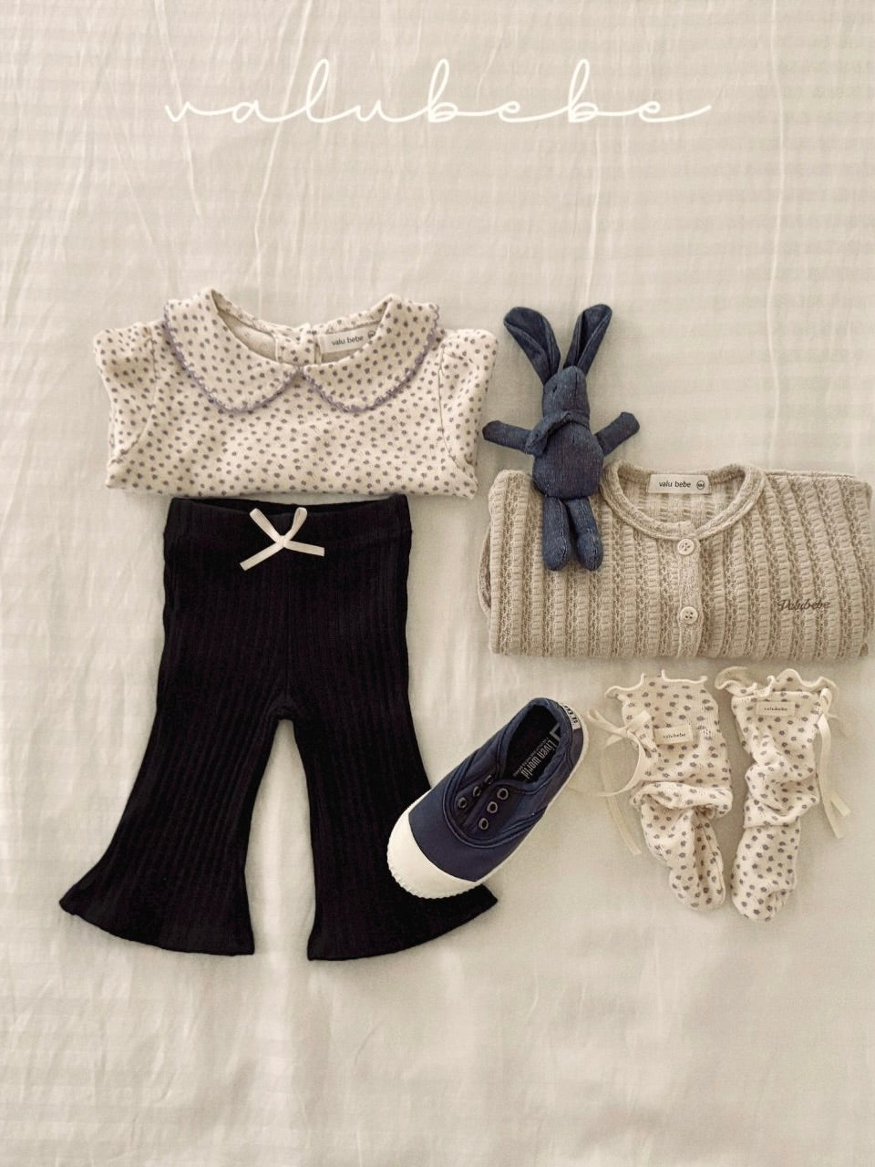 Ribbon bootcut pants