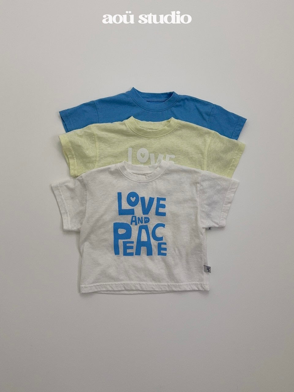Love & peace T