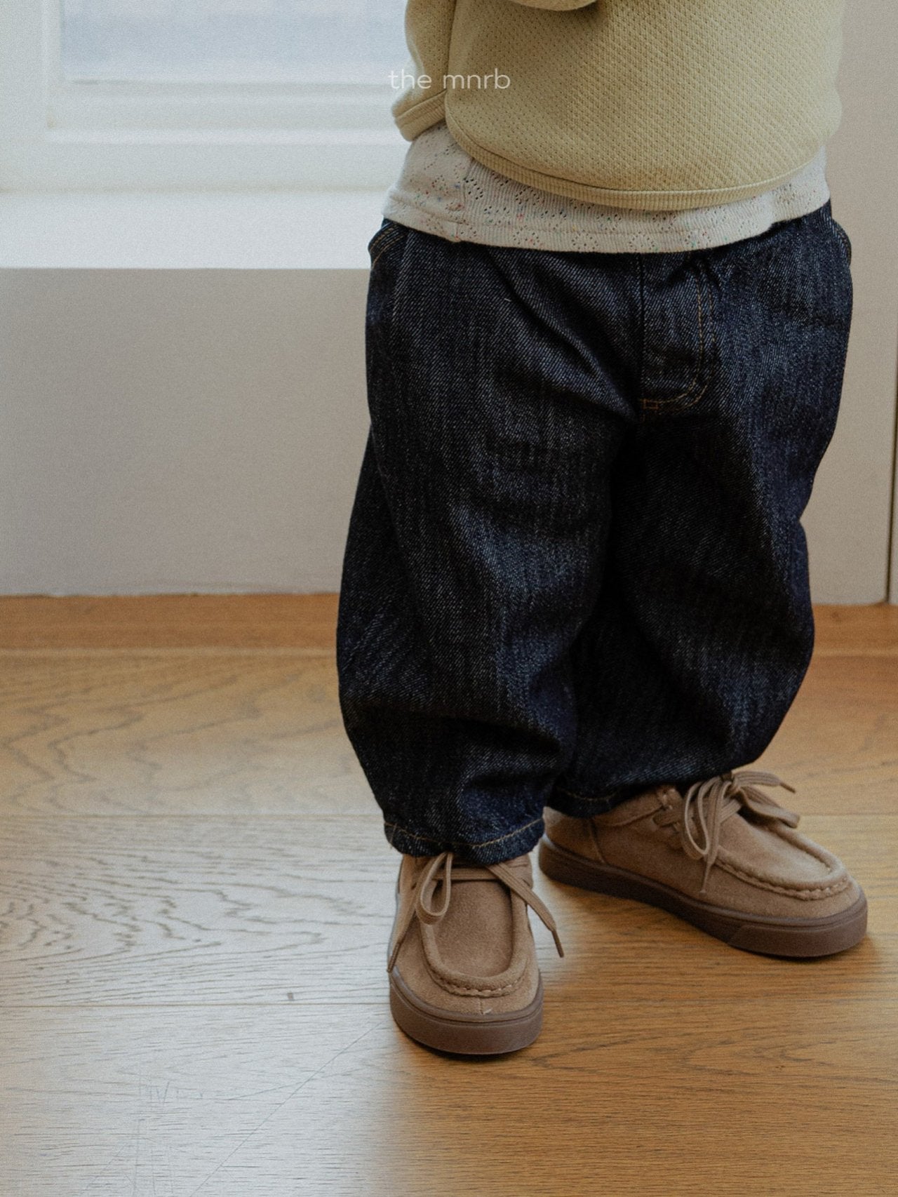 Turtle Pintuck Pants