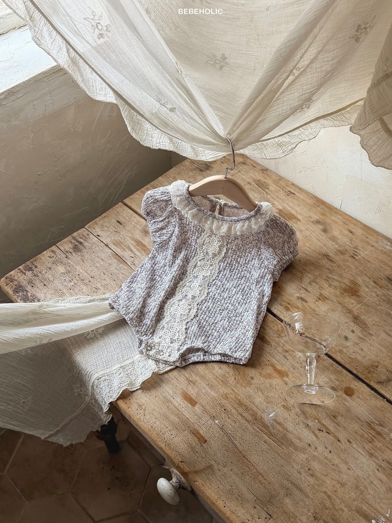 Songi frill rompers