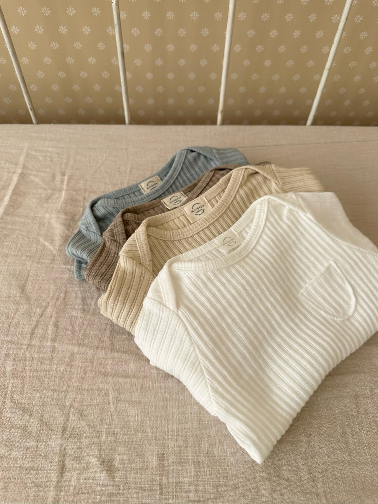 Leo boy rompers (with beanie)