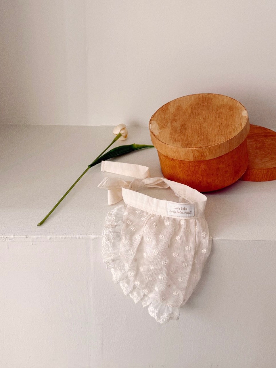 Layered apron (baby)