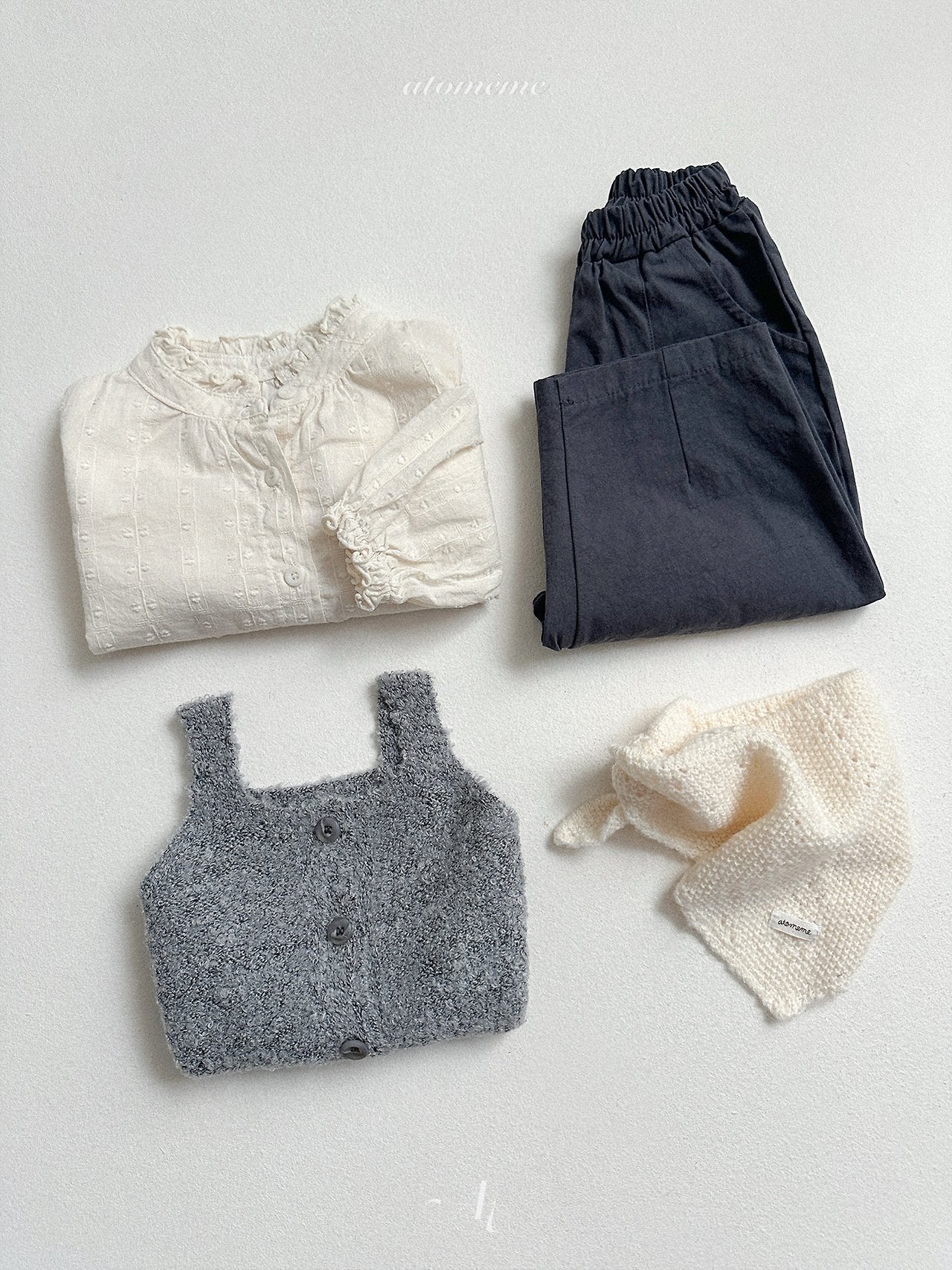 Mellow knit scarf
