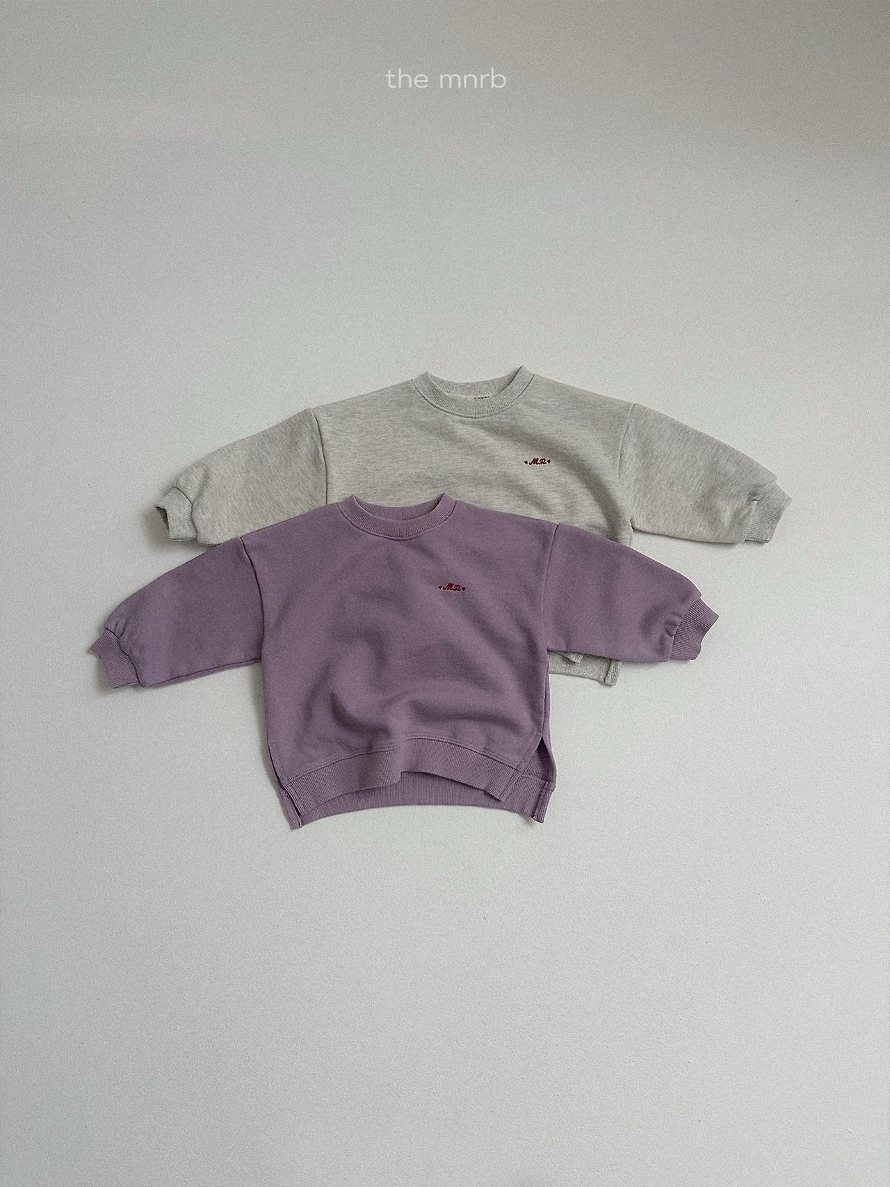Asymmetric sweatshirt