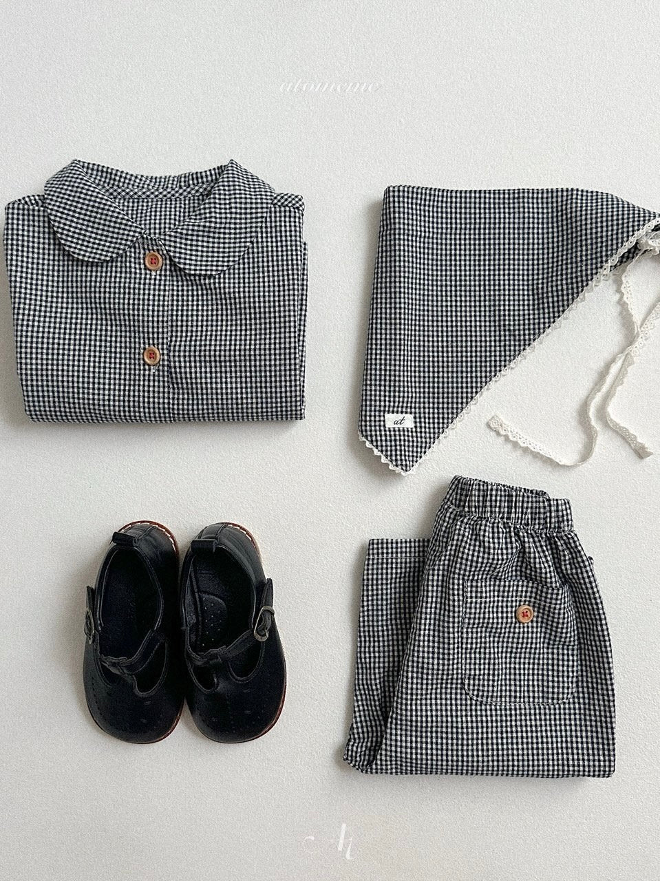 Ini check pattern blouse