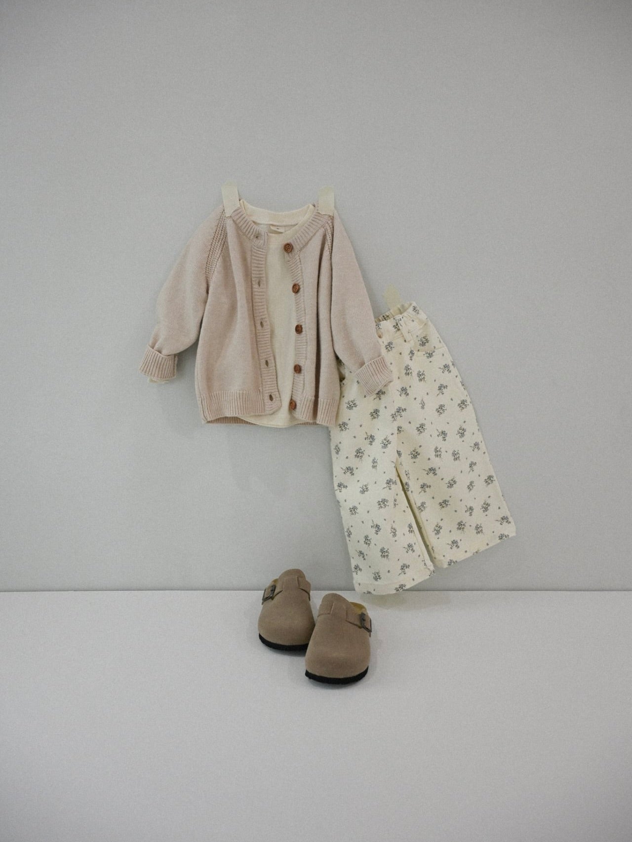 Spring knit cardigan