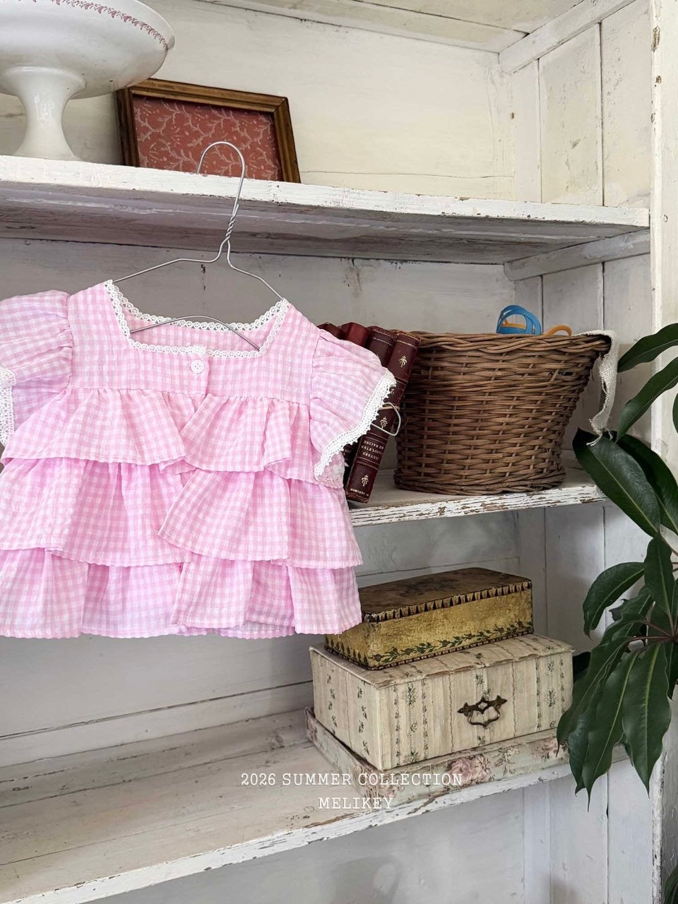 Juju tiered sleeveless blouse