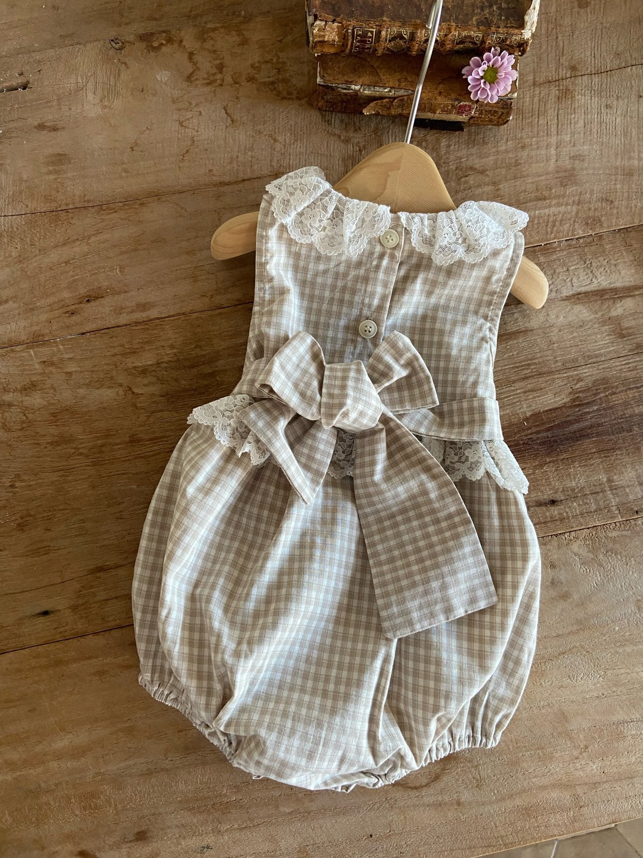 Minne ribbon rompers