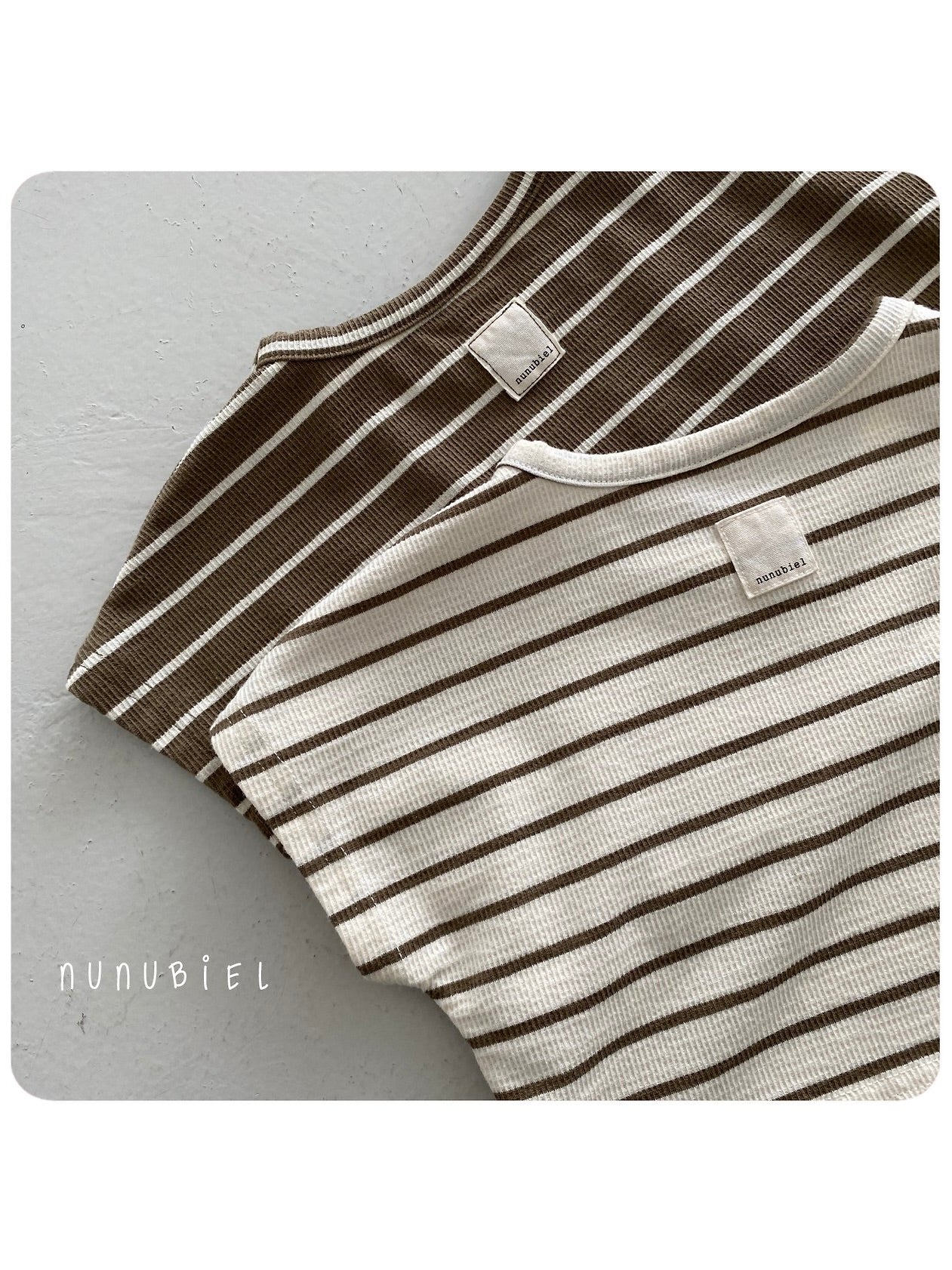 Bebe modern T shirts