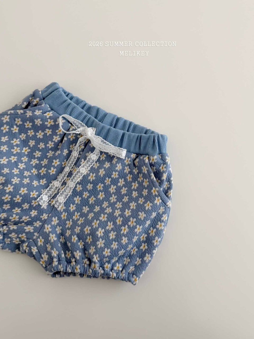 Mini daisy pants