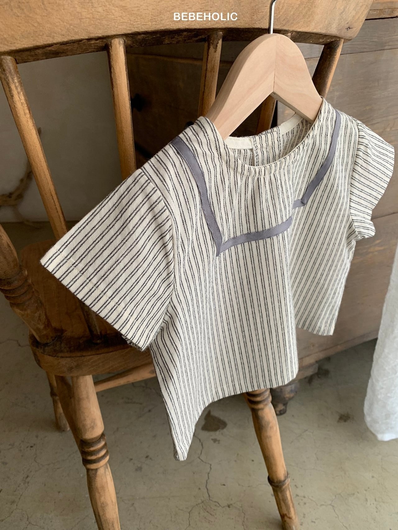 Robert blouse