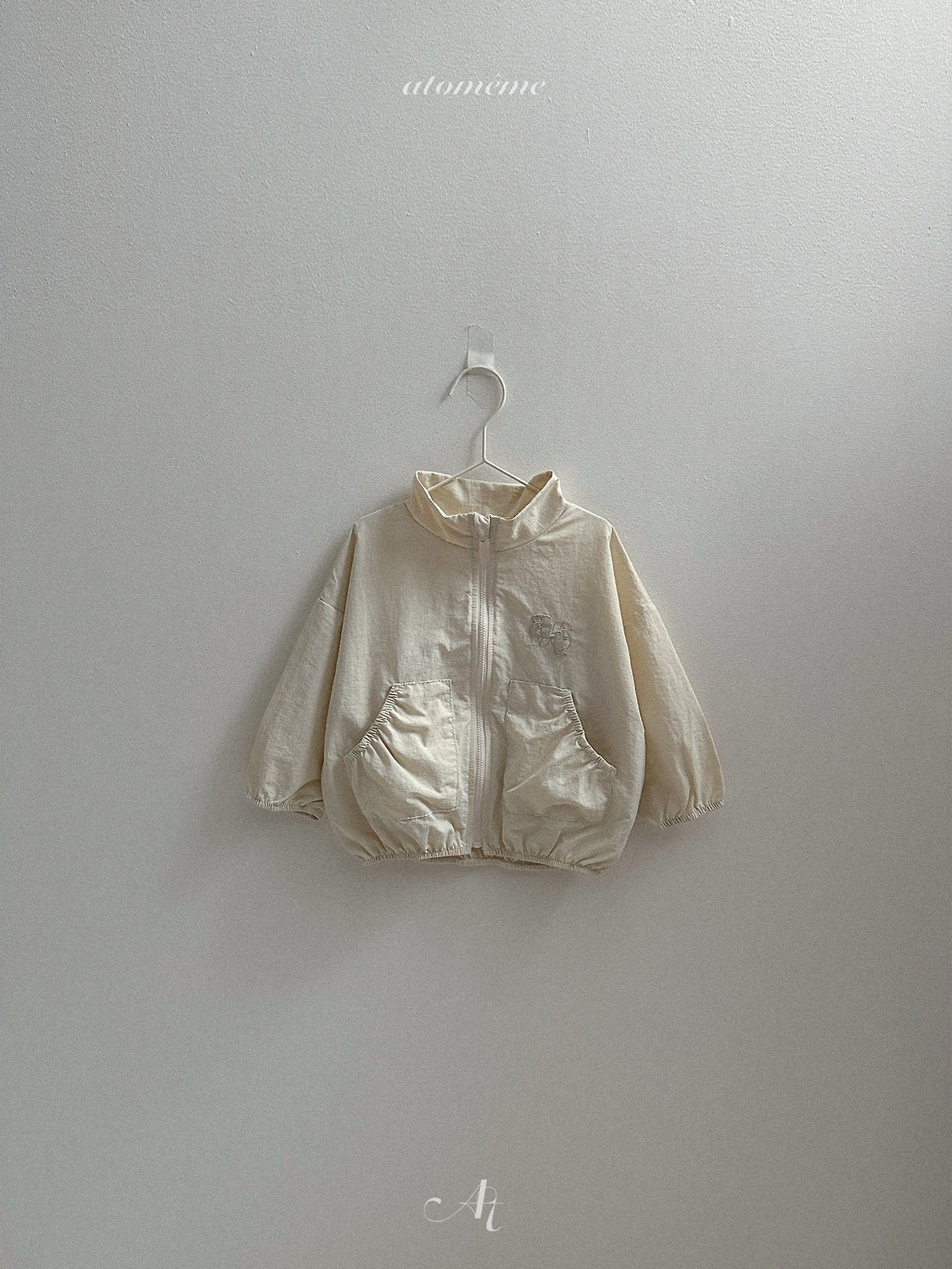 Windy jacket