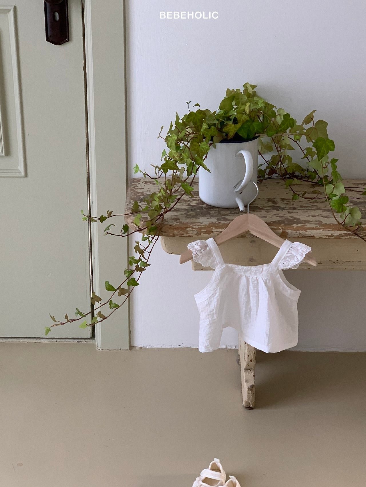 Leaf blouse