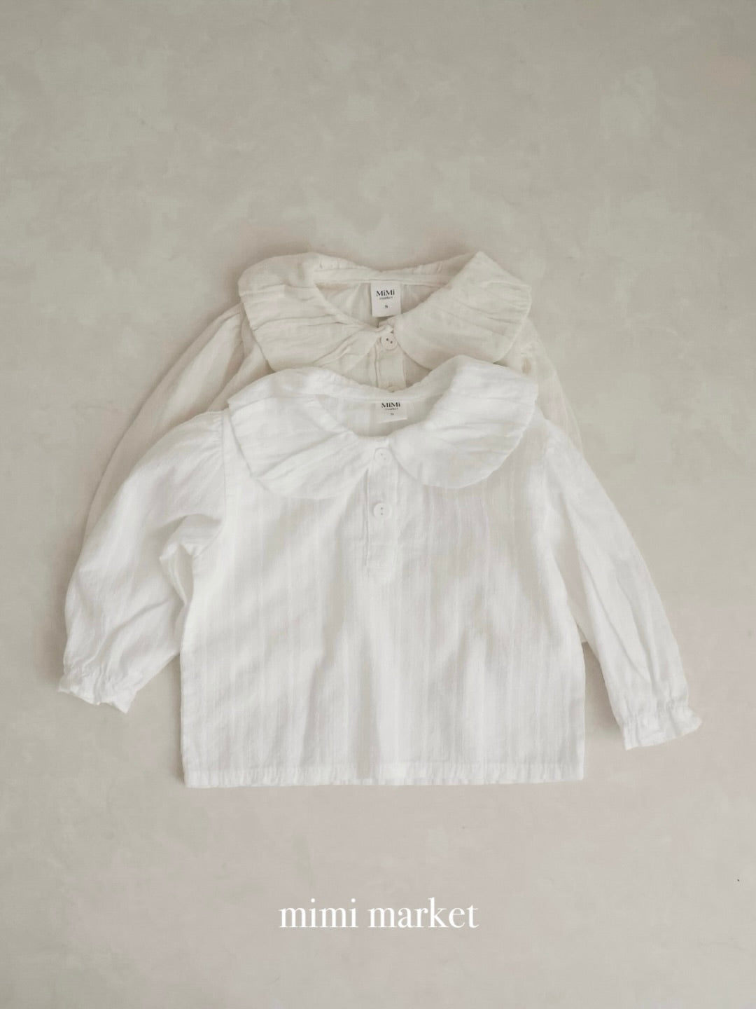 Volume collar blouse