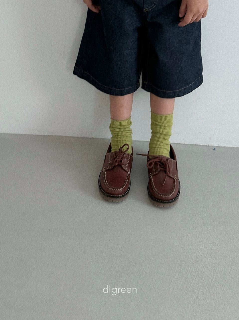 Olive socks set