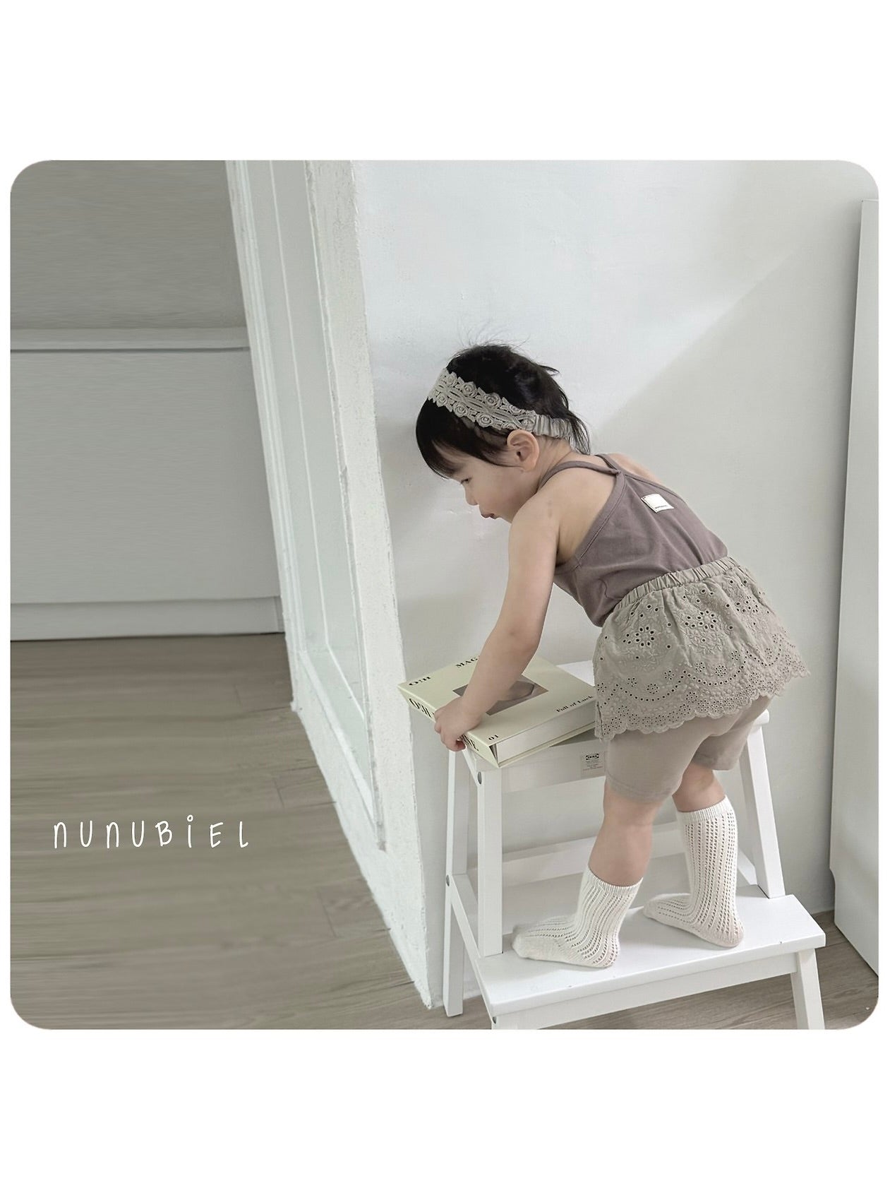 Madeleine sleeveless