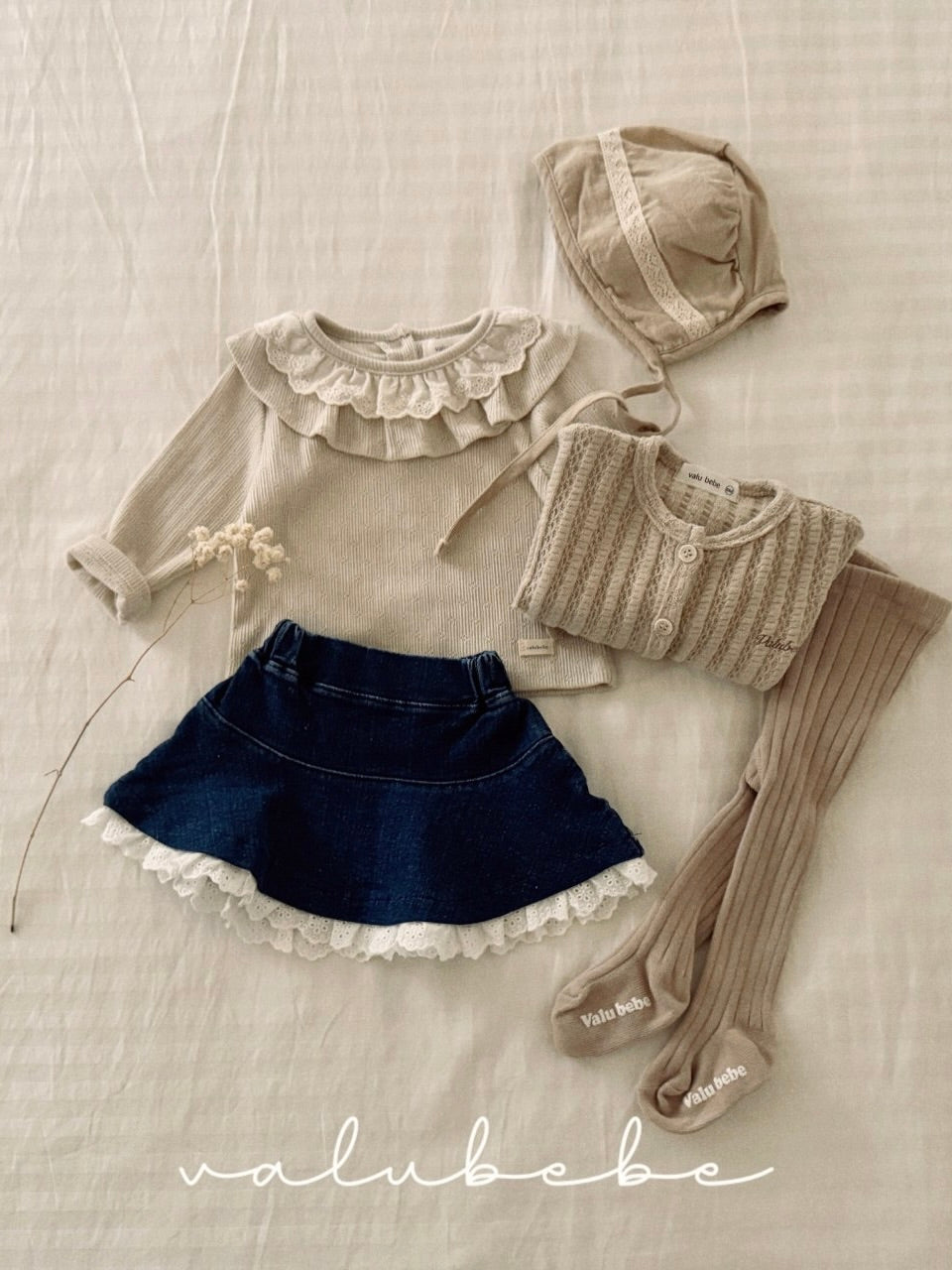 Lace denim frill skirt