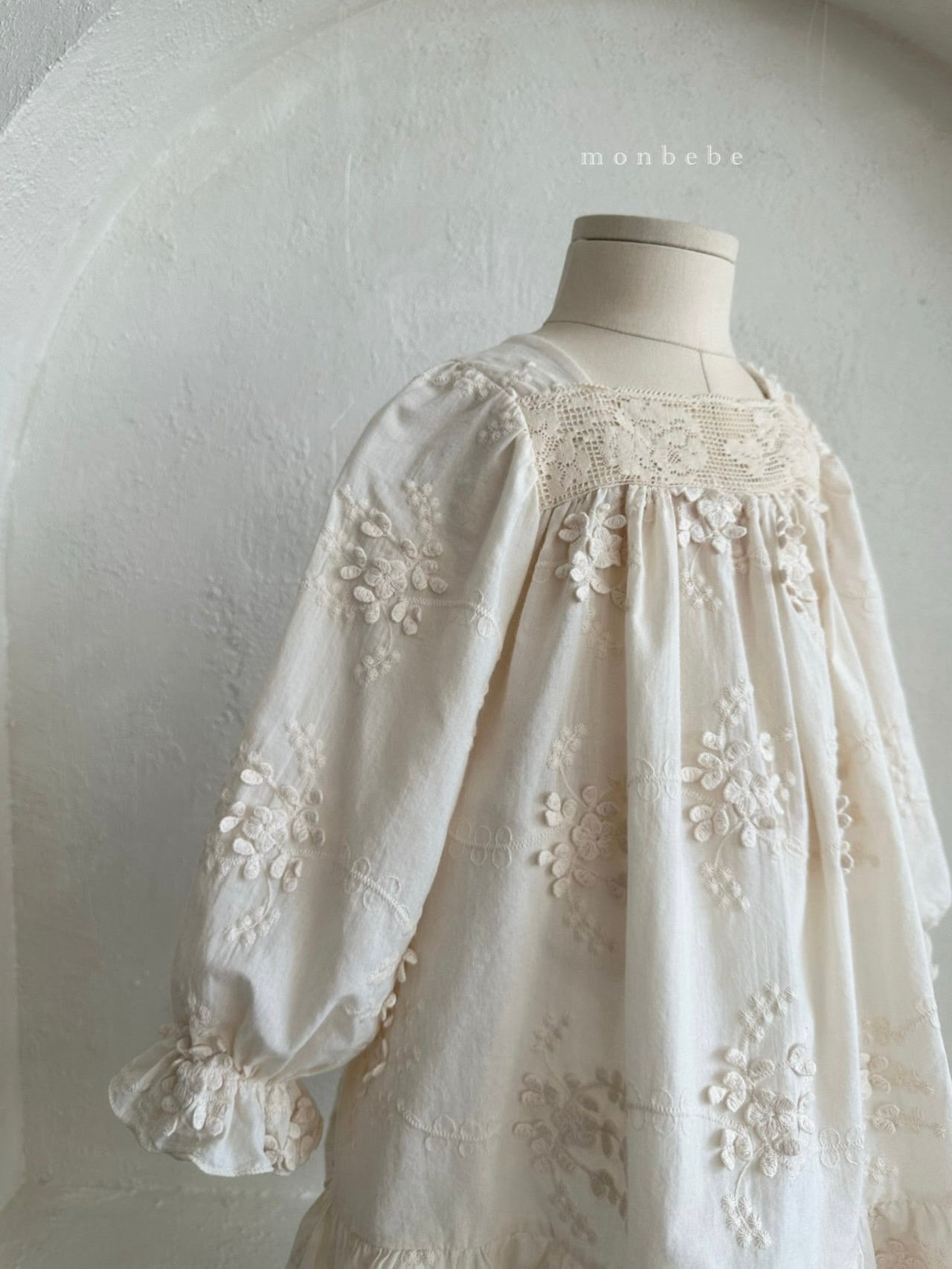 Flora vintage one piece