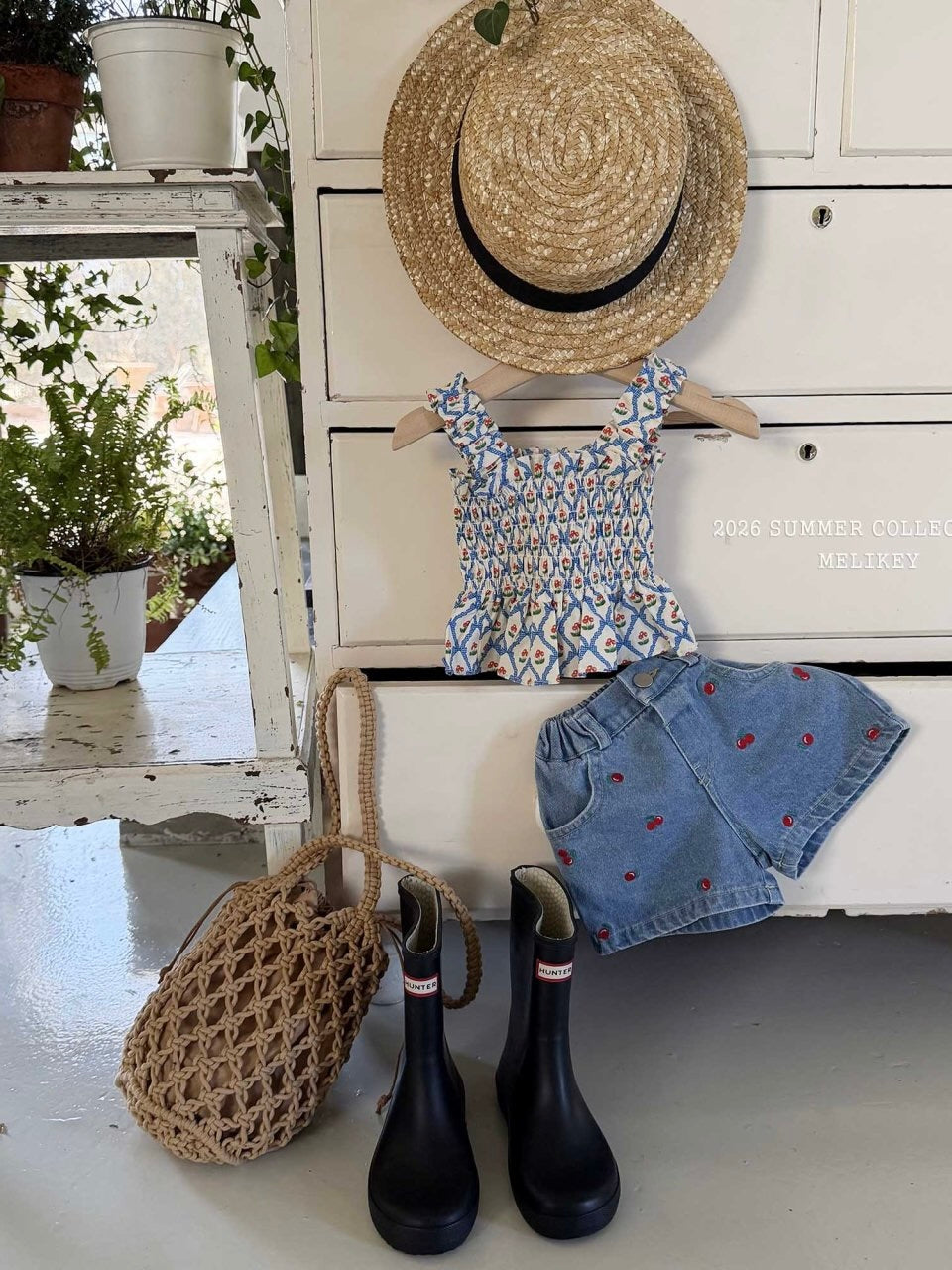 Cherry ribbon tucking blouse