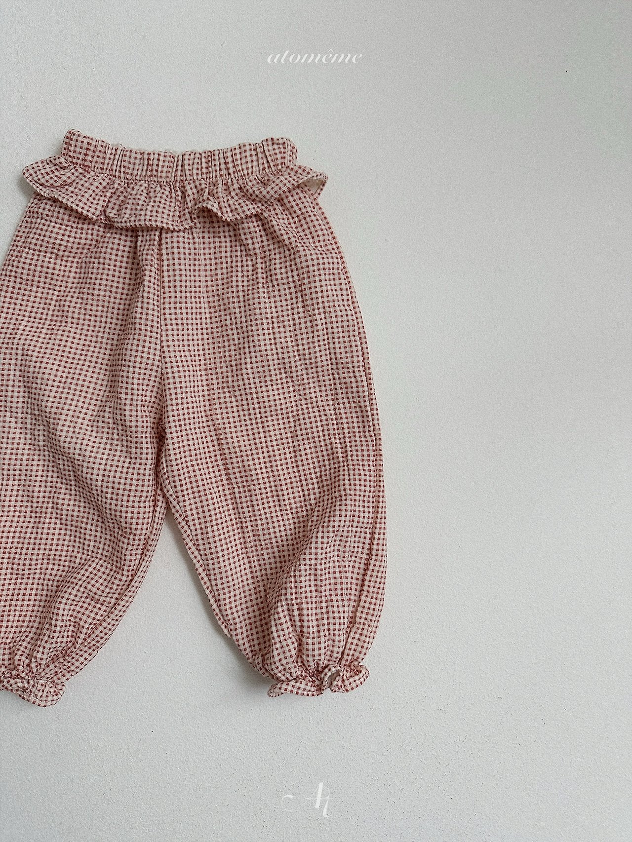 Cinnamon pants