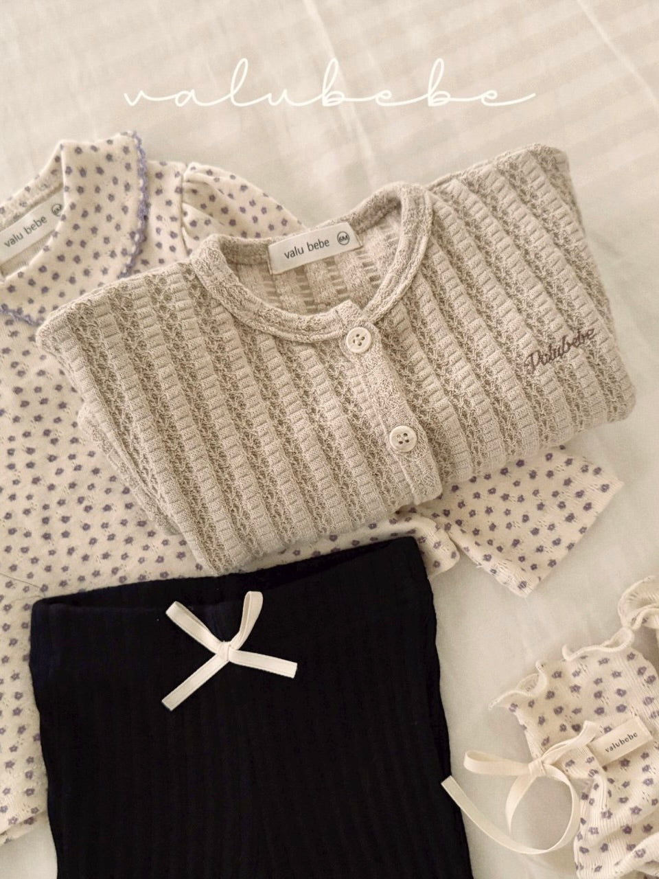 Ribbon bootcut pants