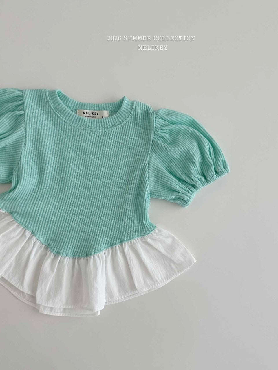 Maple contrast T shirt