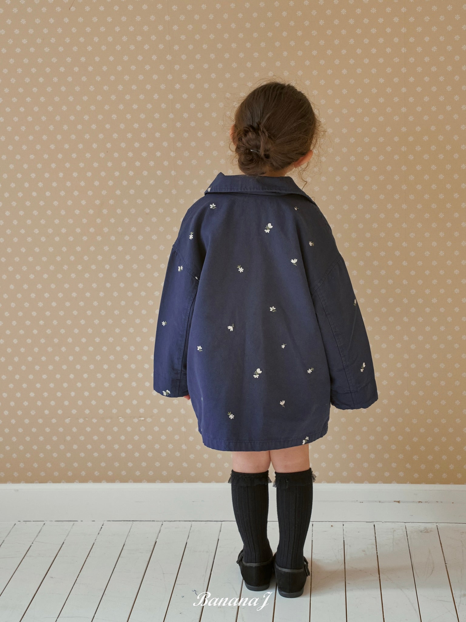 Floral embroidery jacket