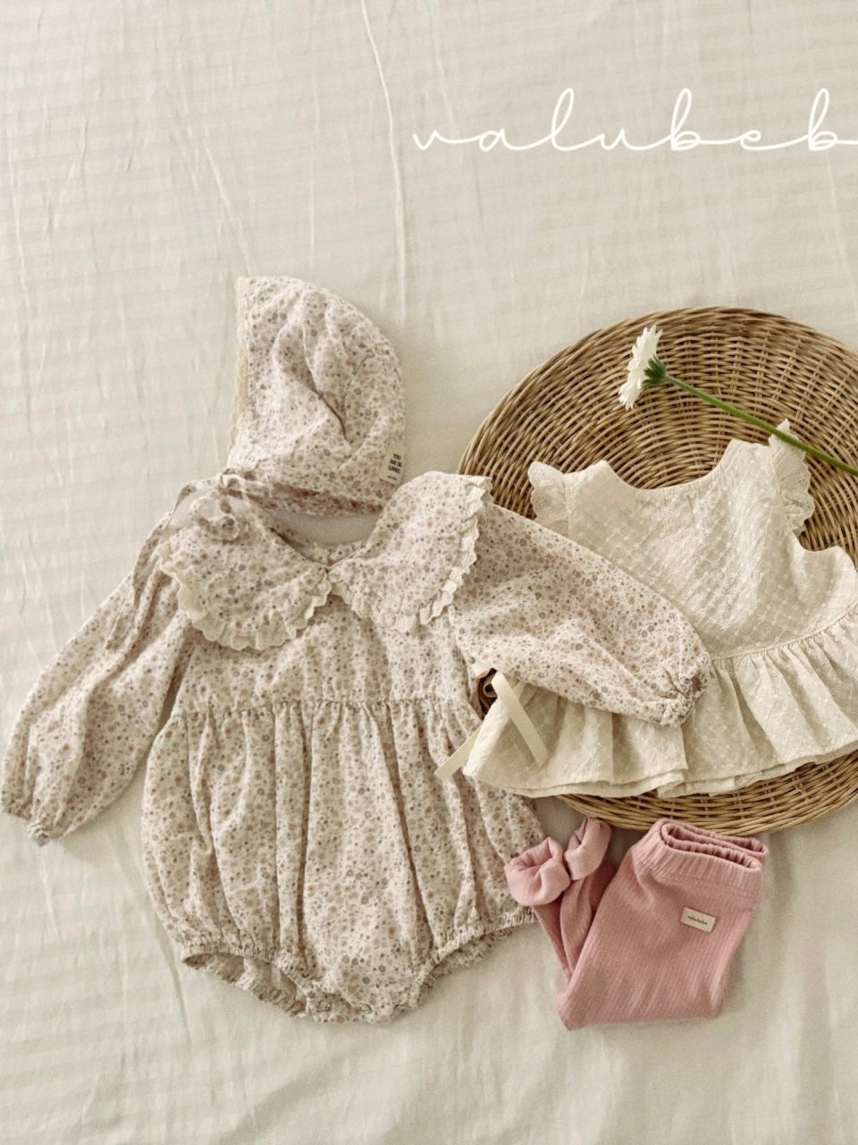 Small flower rompers