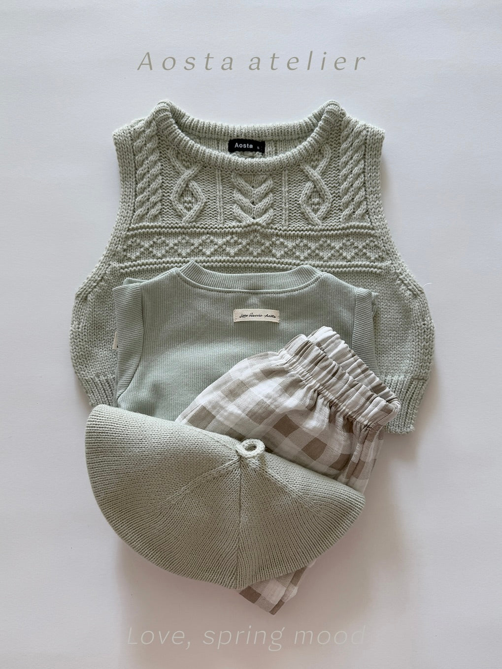 Knit vest