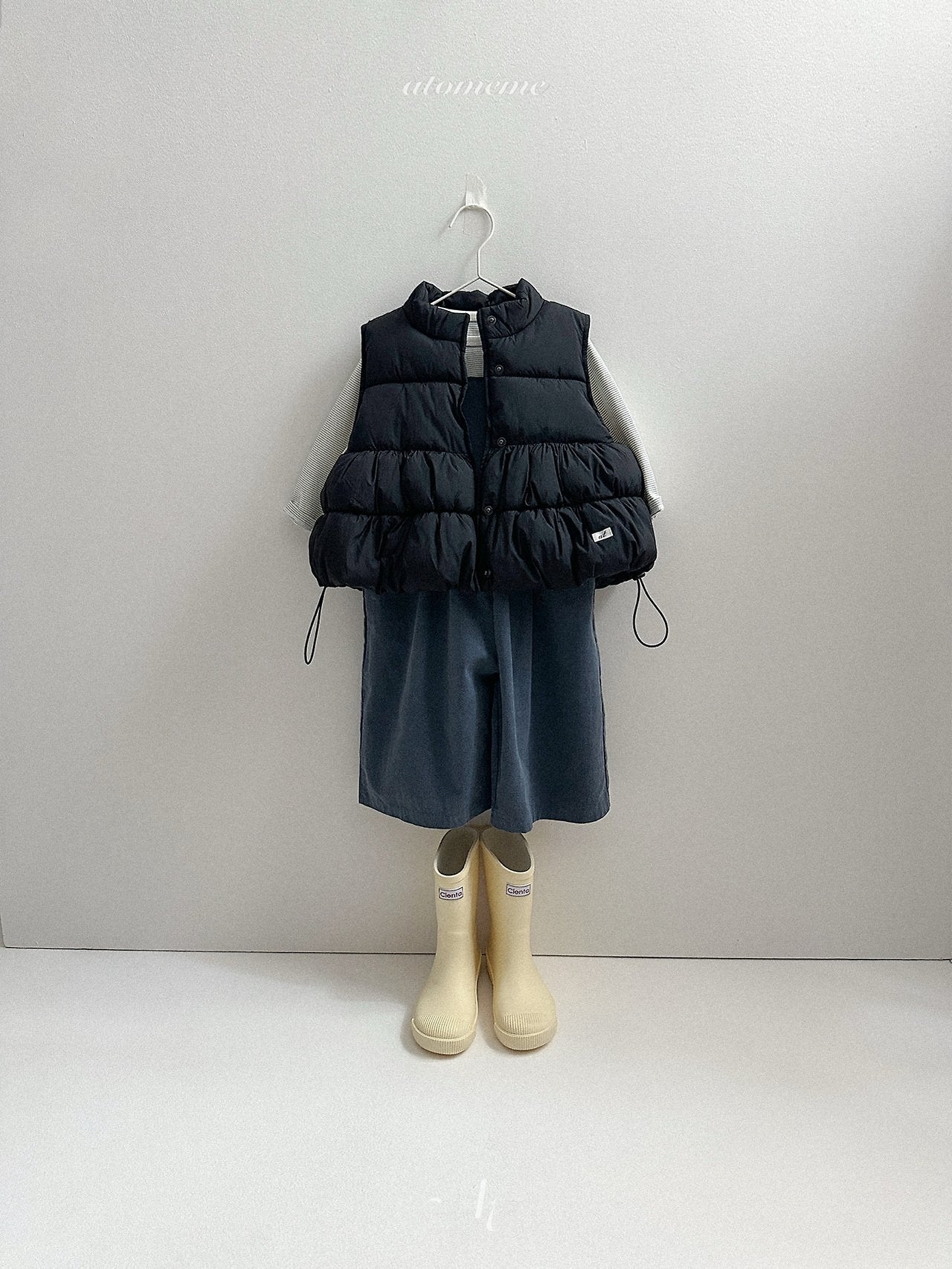 Pongle padding vest