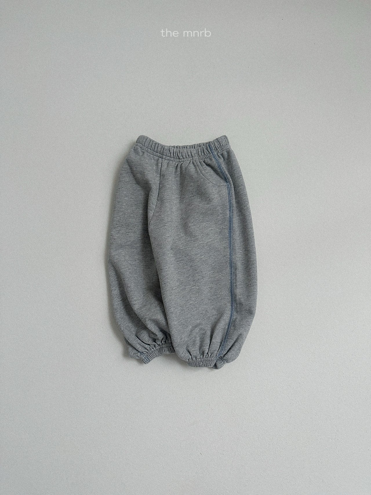 Contrast trim jogger pants