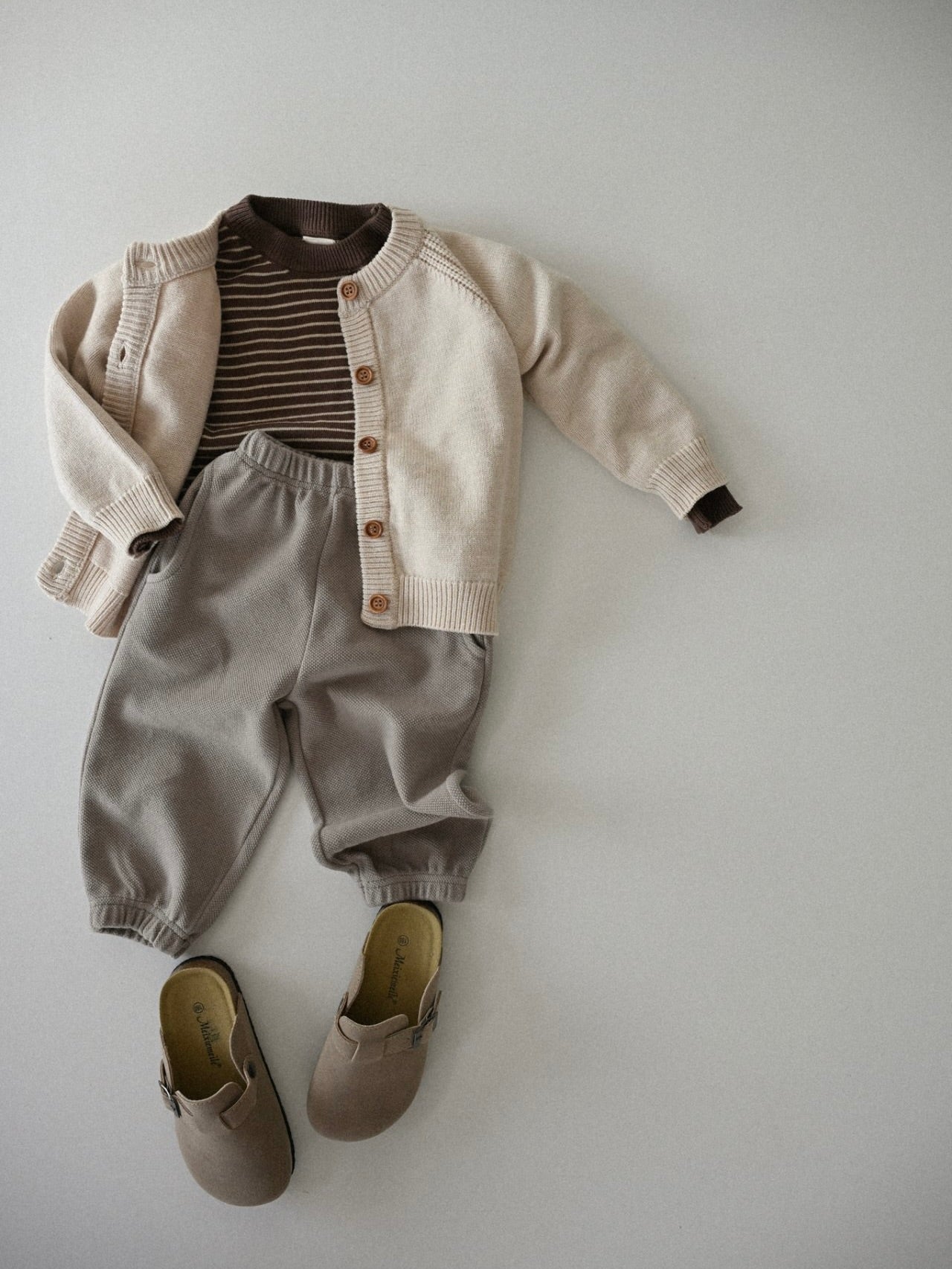 Spring knit cardigan