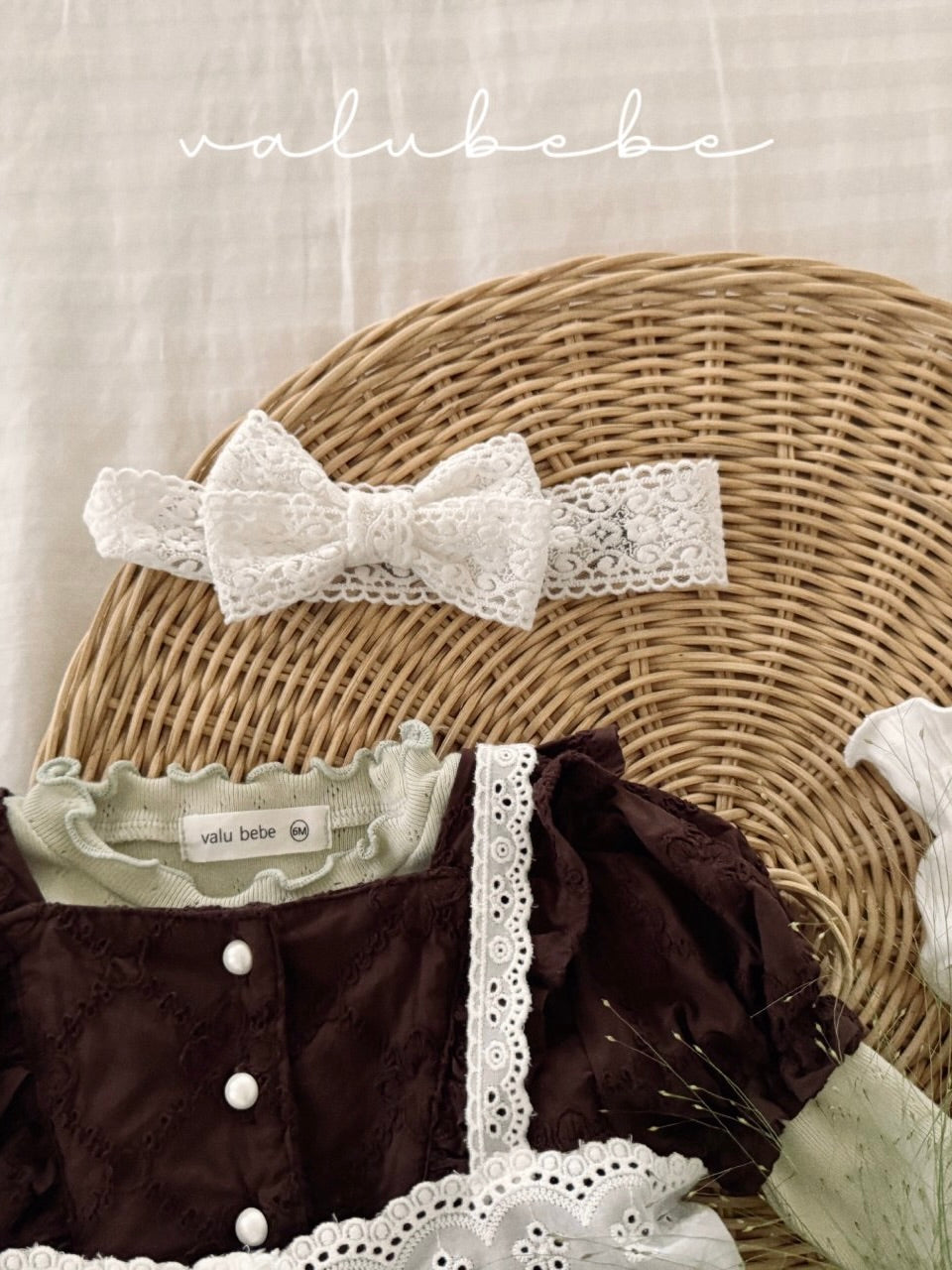 Lace ribbon headband