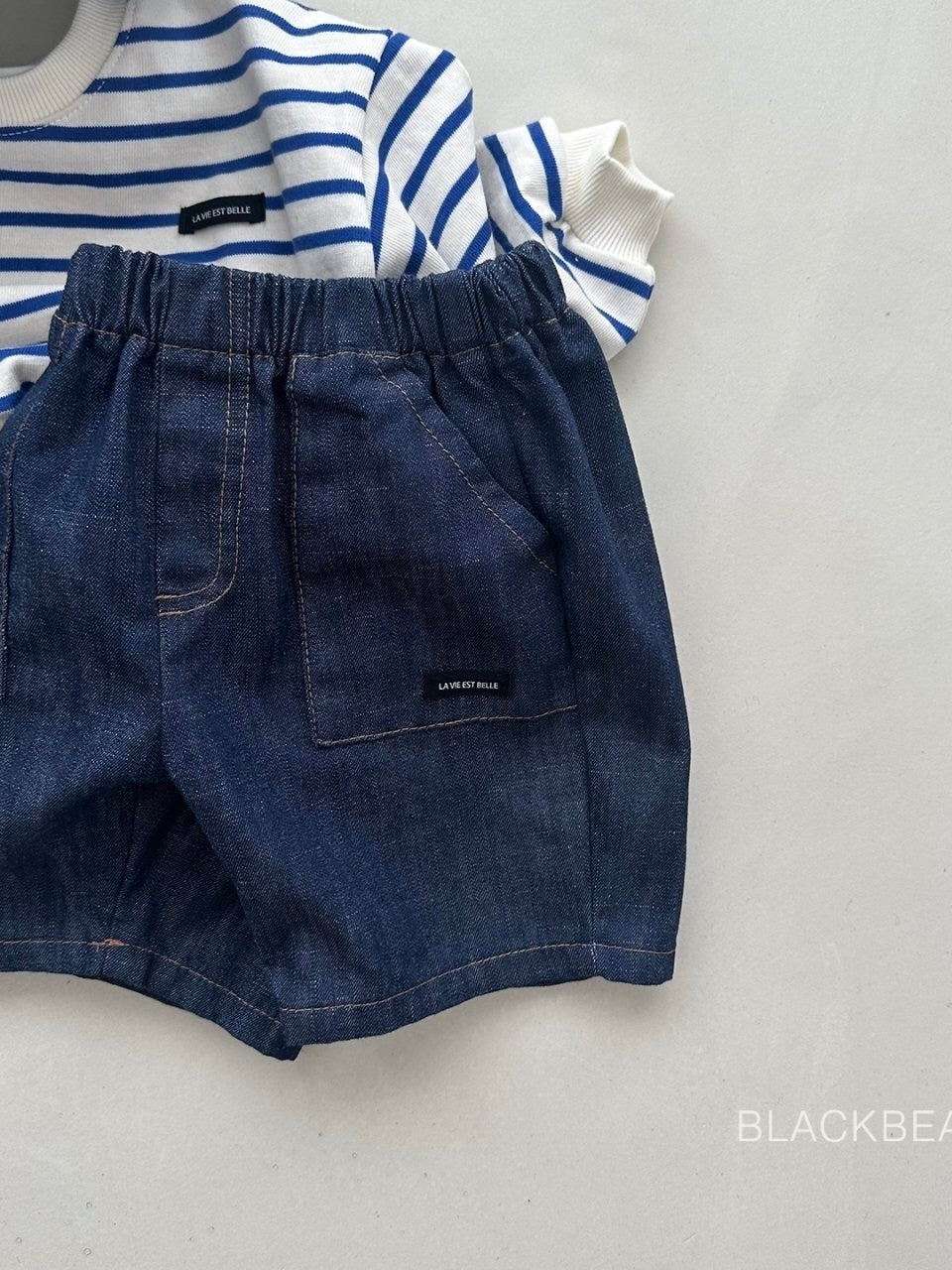 Raw denim pocket jeans