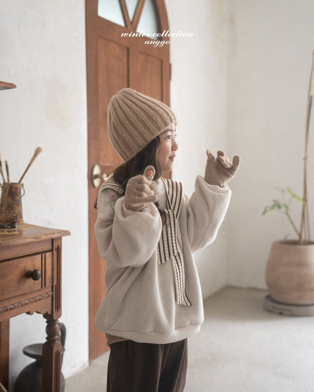 Anggo knit gloves