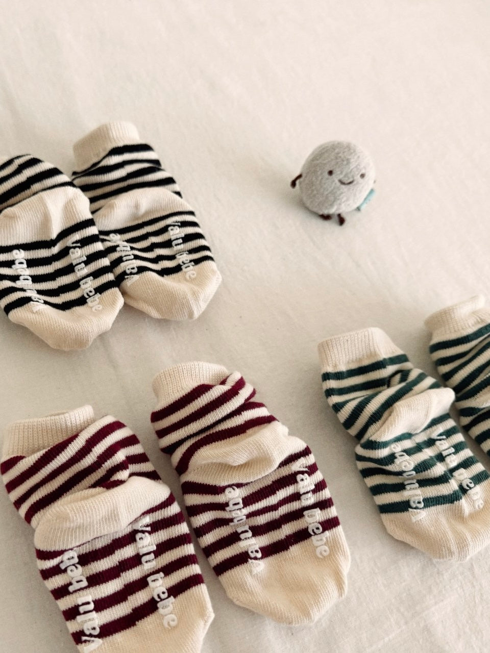 Stripe ribbed socks set