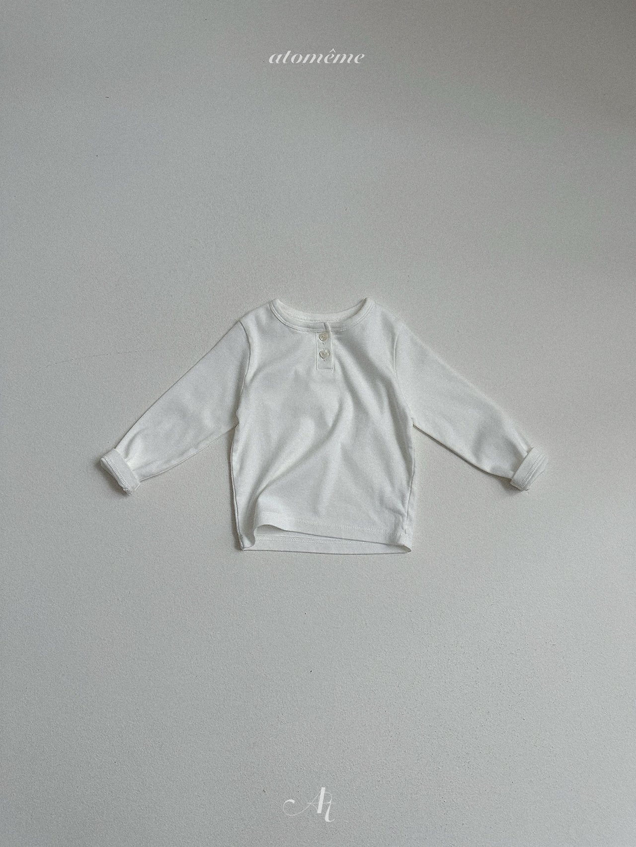 More T shirt