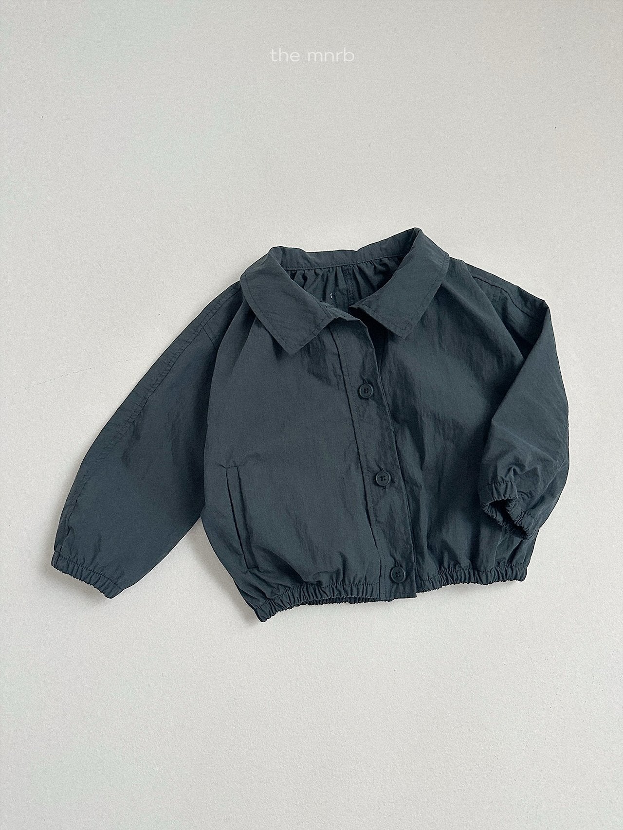 Ruffle short trench