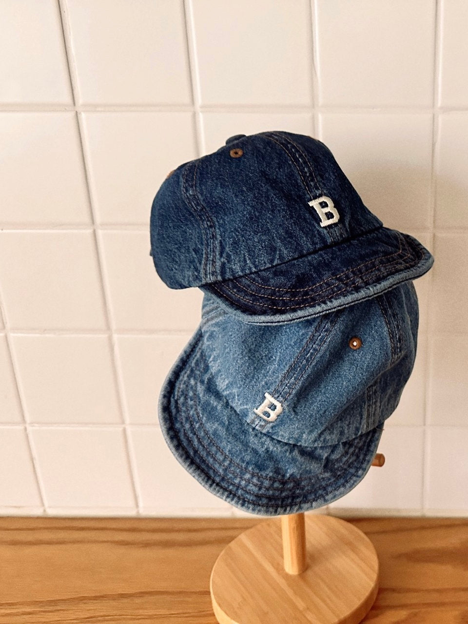 B denim cap