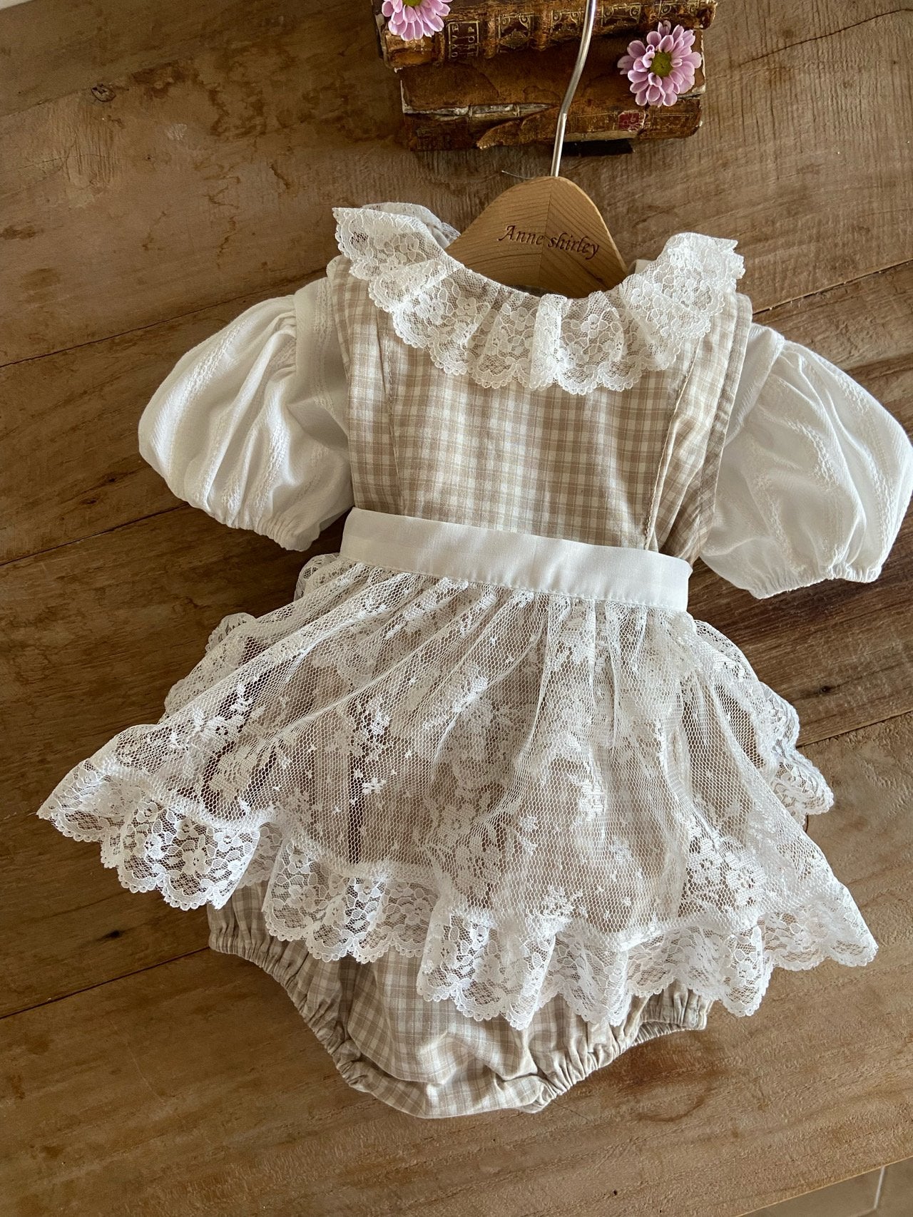 Minne ribbon rompers