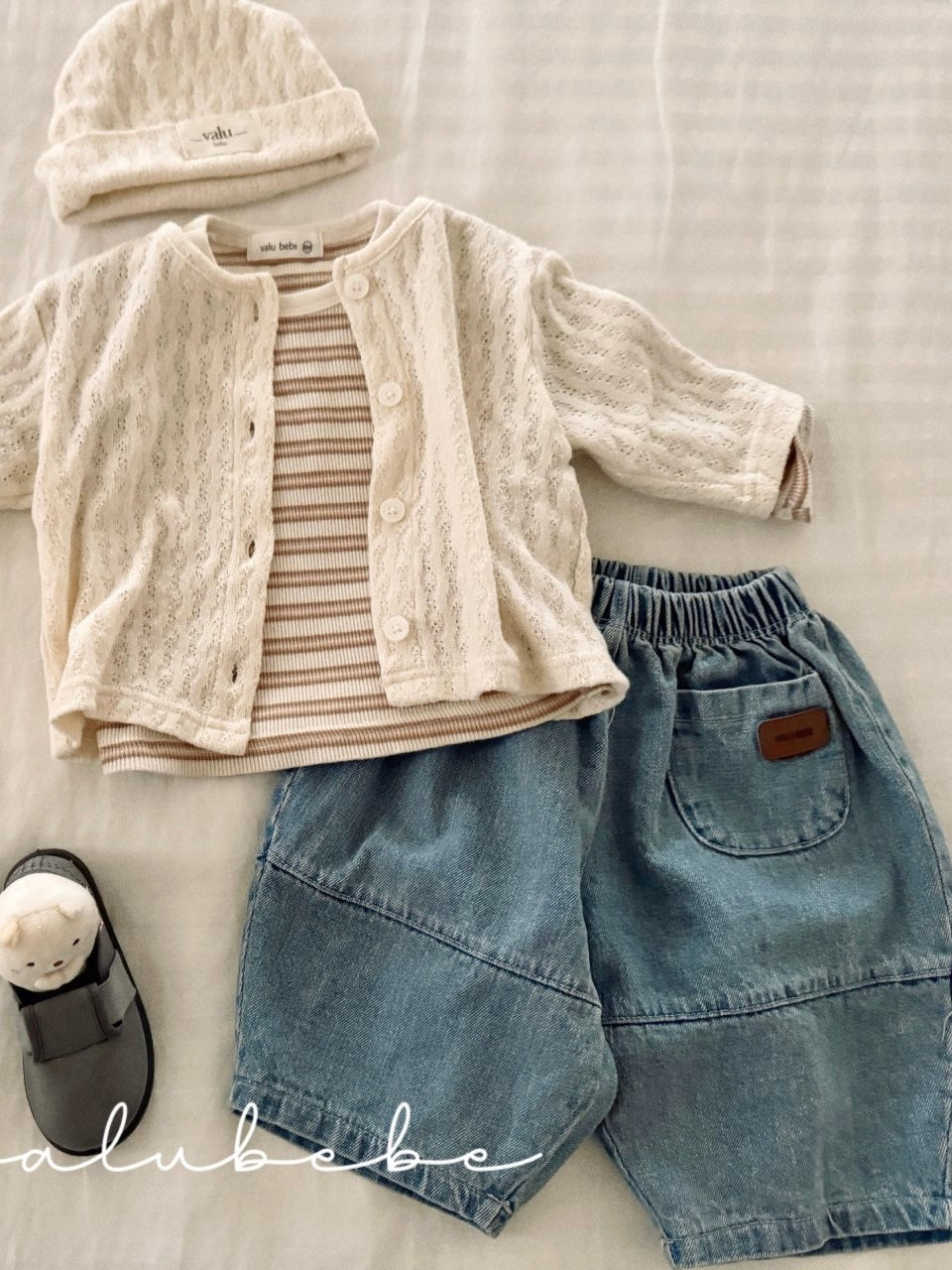 Wide leg denim pants