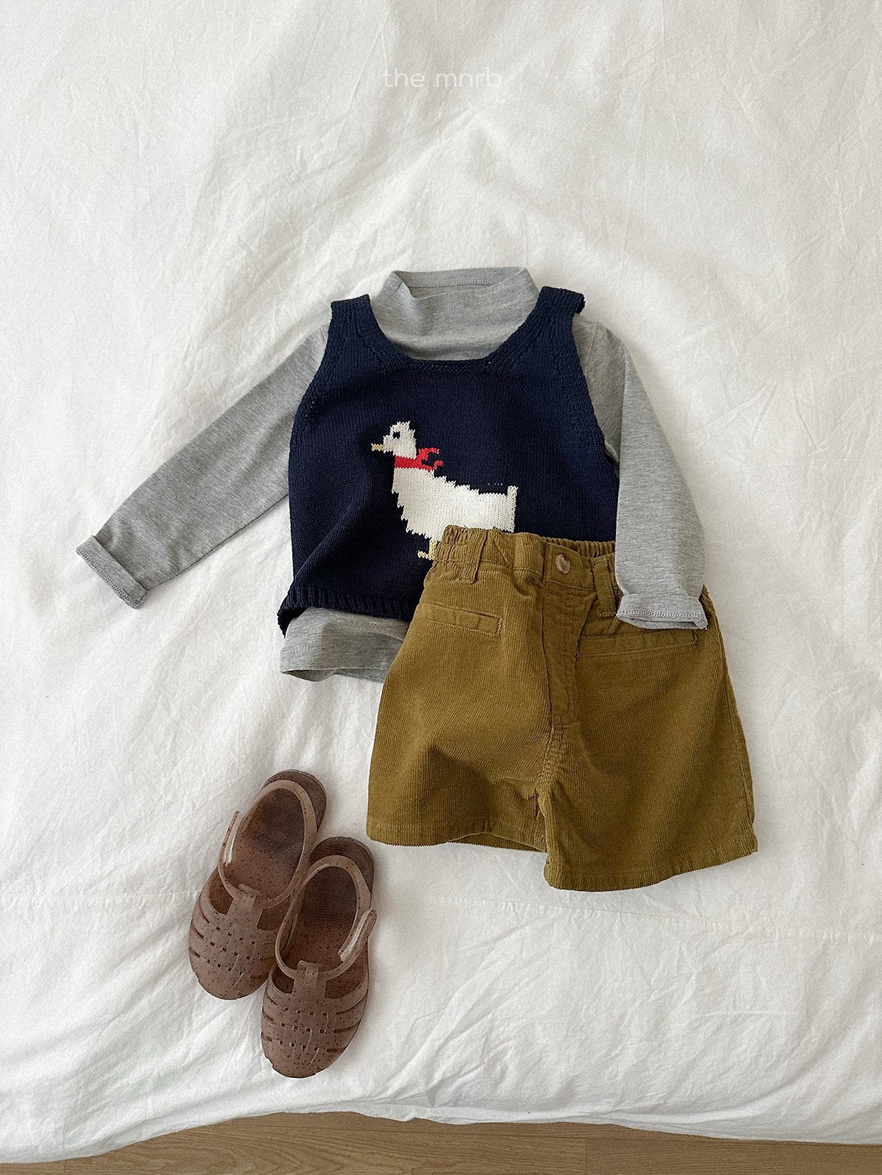 Duck knit vest