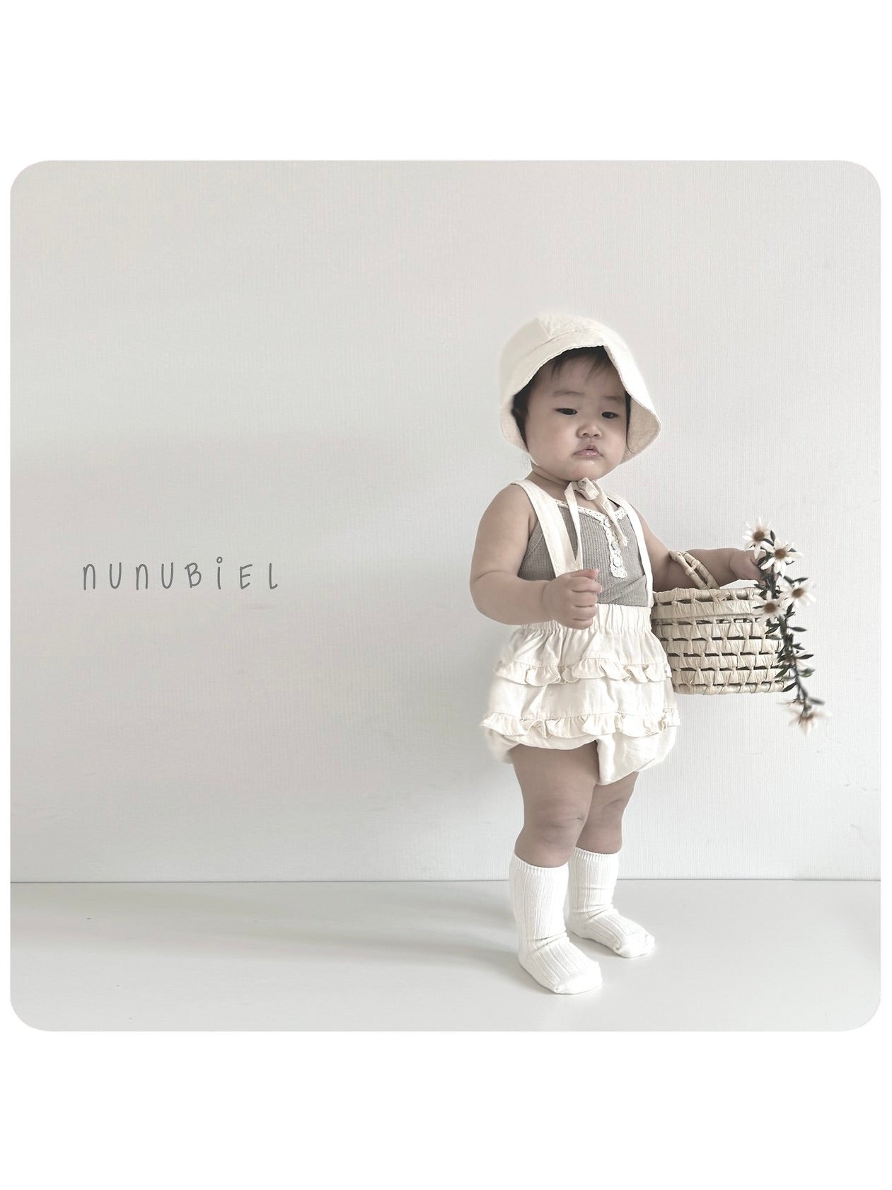Bebe kichi sleeveless