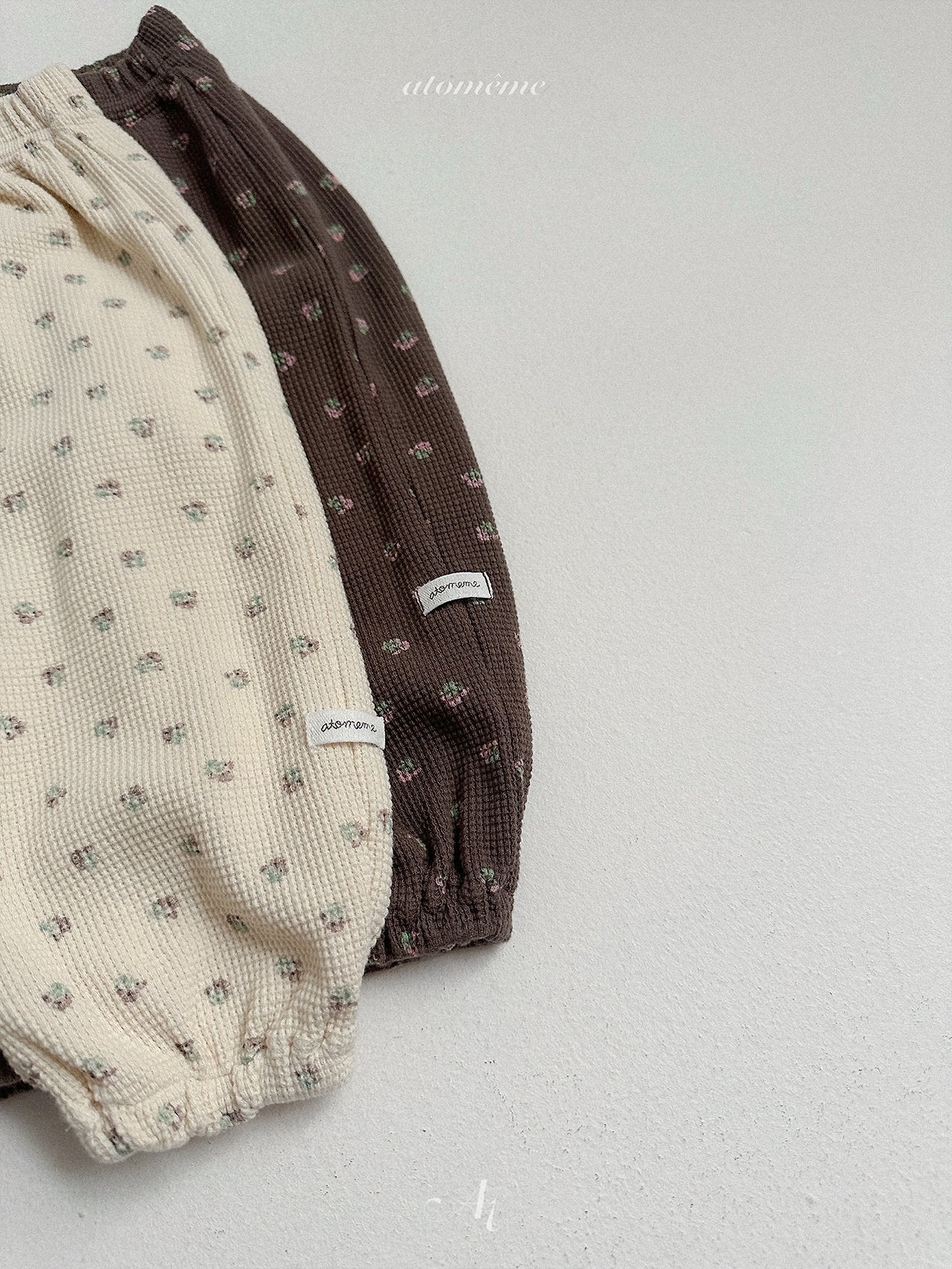 Latte pants