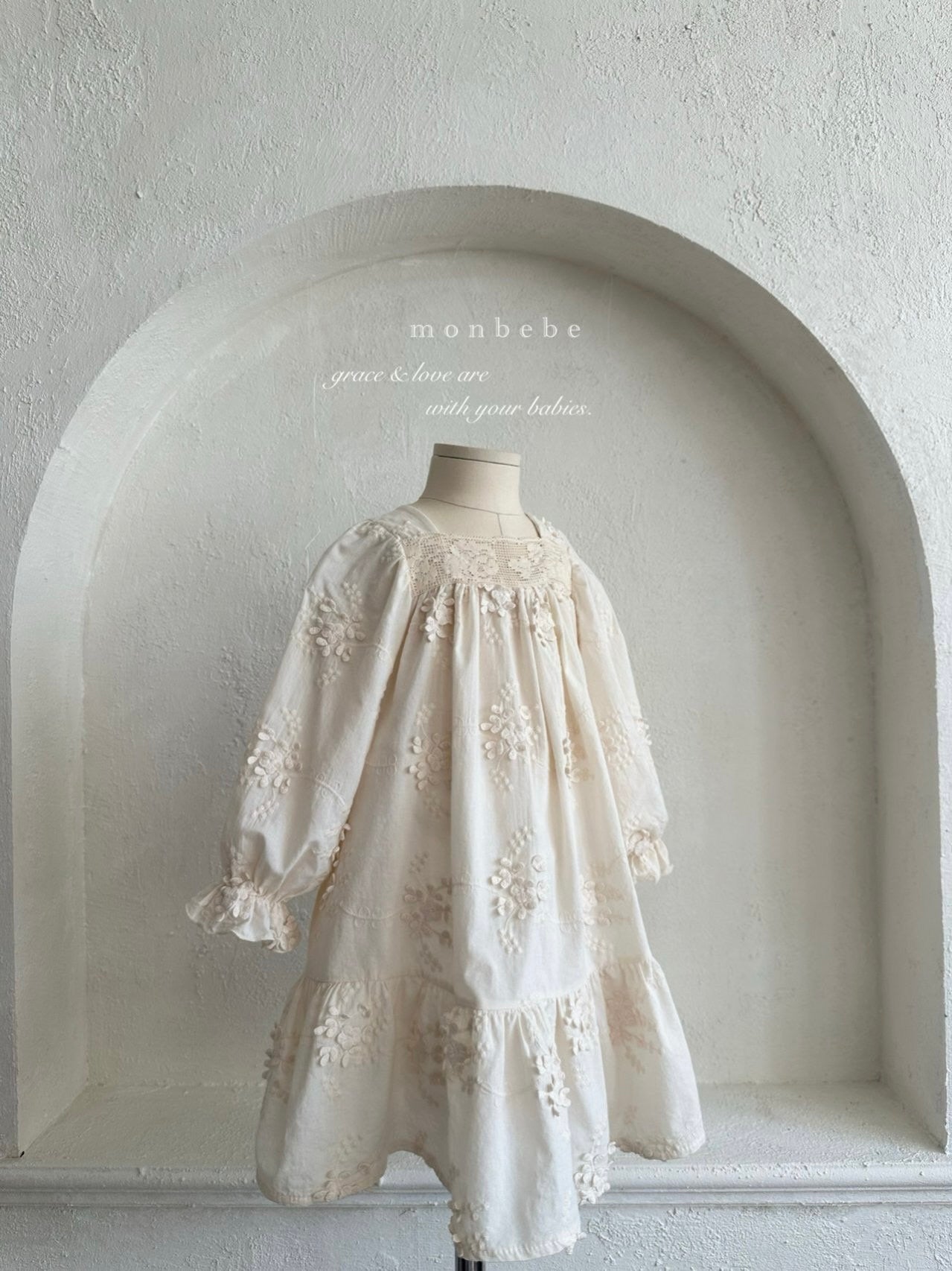 Flora vintage one piece