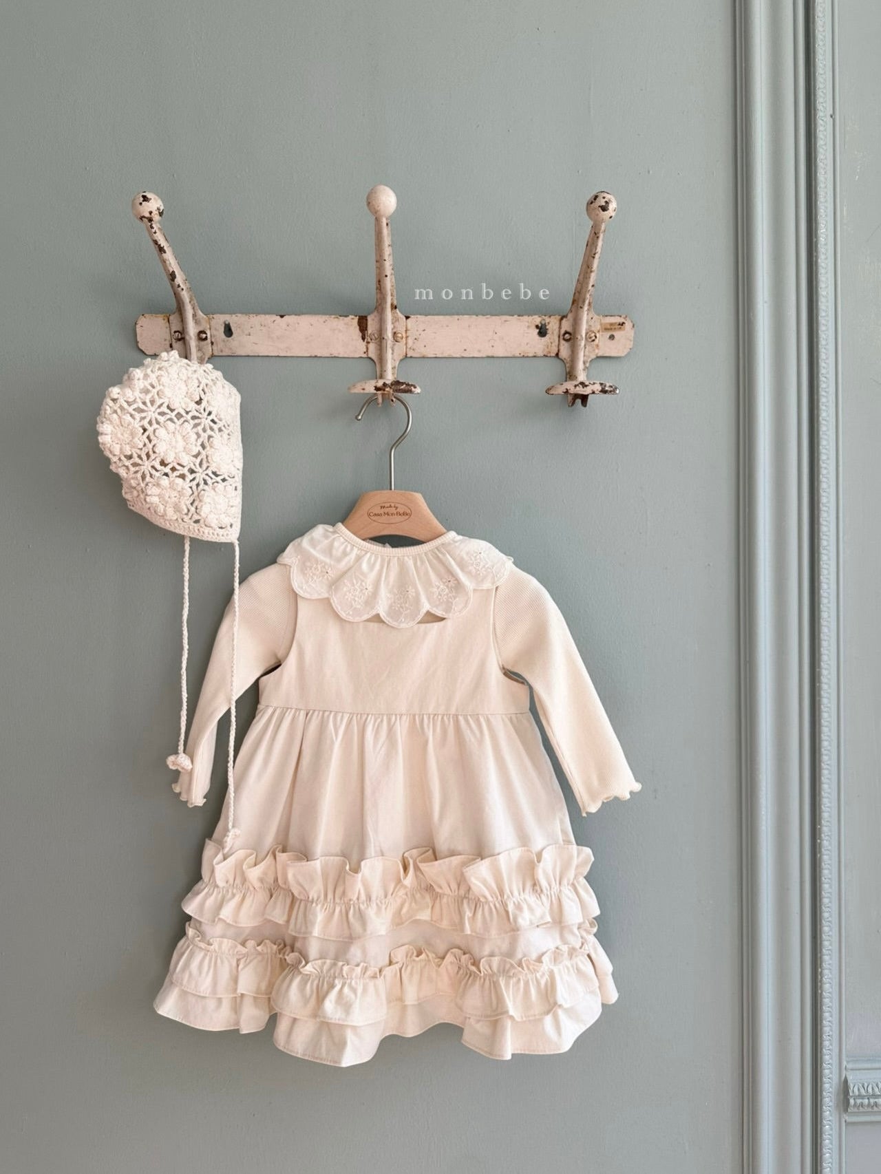 Mono frill one piece