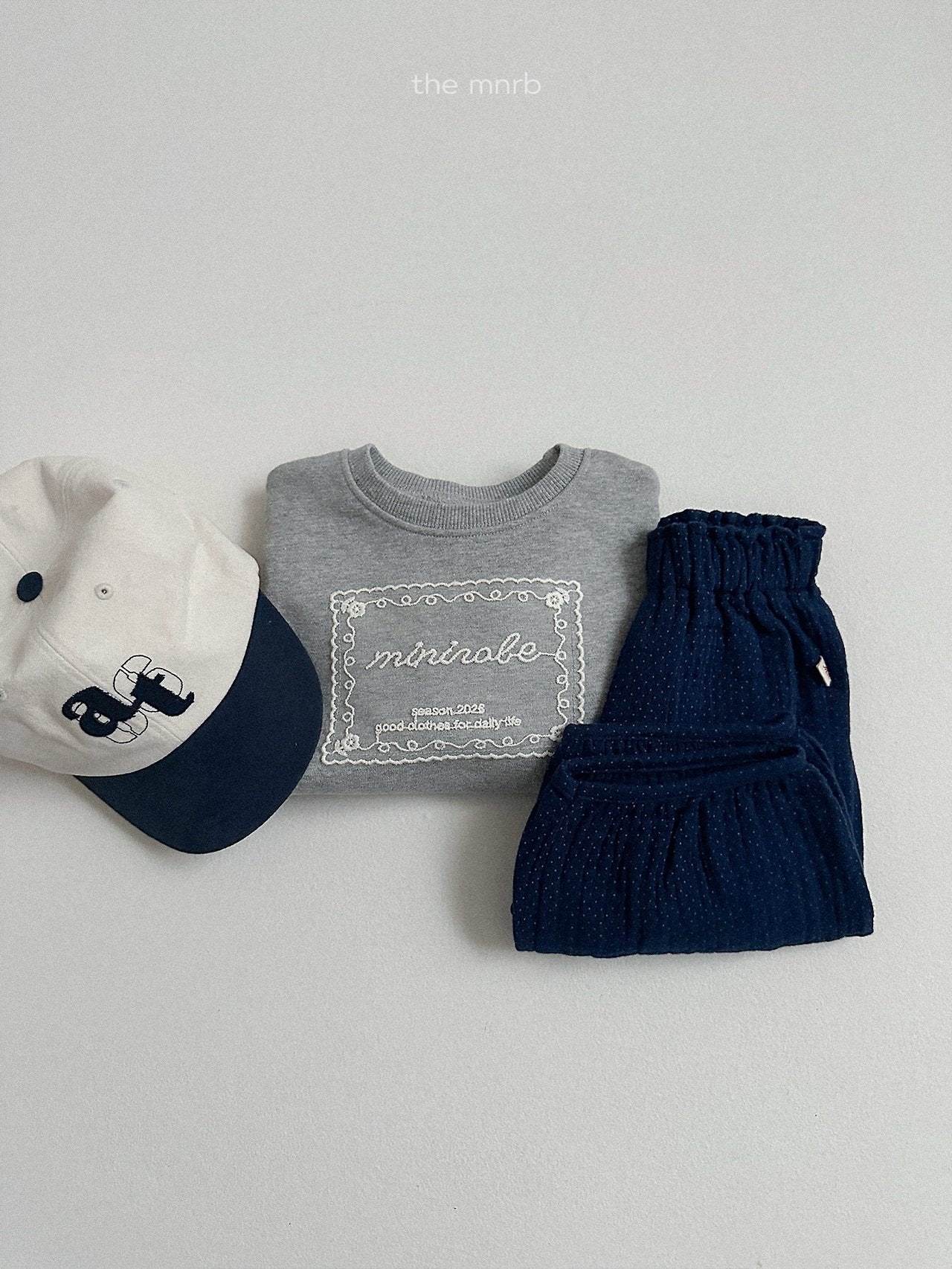 Tong tong jogger pants