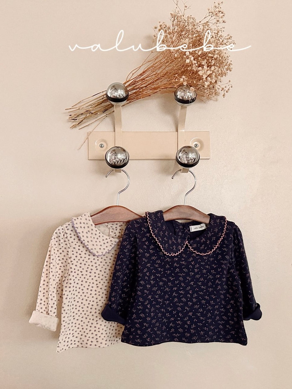 Picot lace blouse